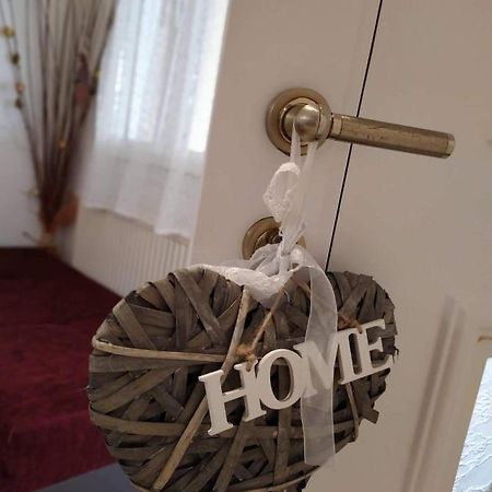 Nice And Cosy House 2 Larissa Buitenkant foto