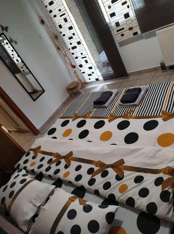 Nice And Cosy House 2 Larissa Buitenkant foto